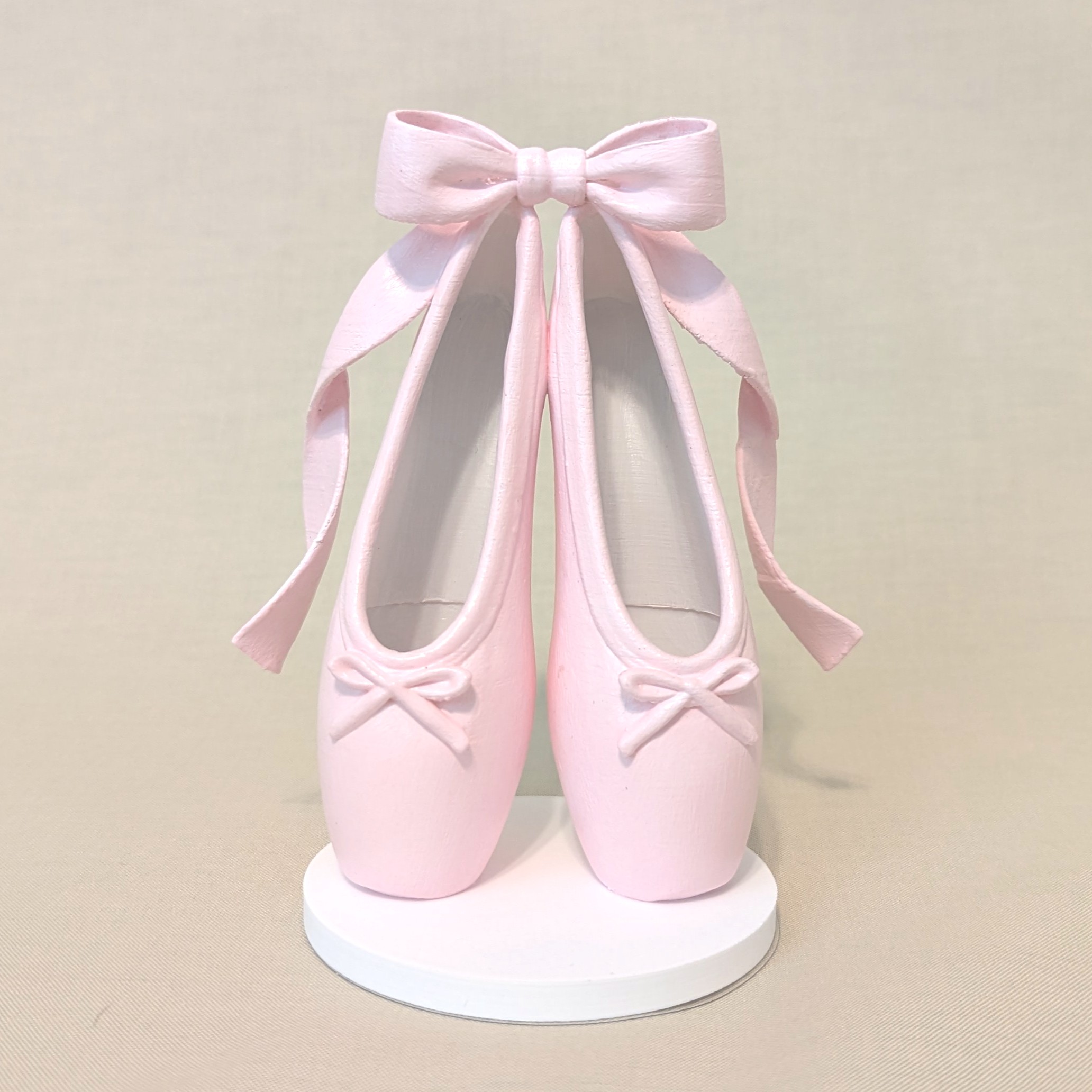 Custom wedding cake topper – custom family portrait scene